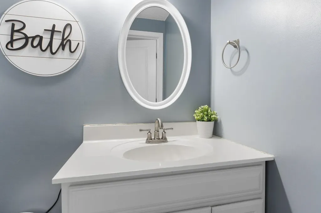 129 Fisherville Road Concord NH 03303