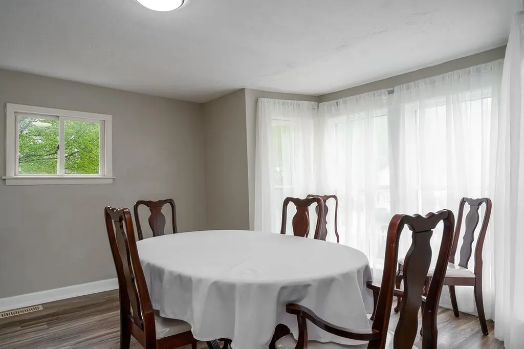 172 High Street Somersworth NH 03878