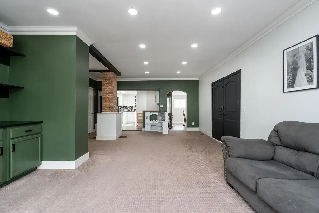 172 High Street Somersworth NH 03878