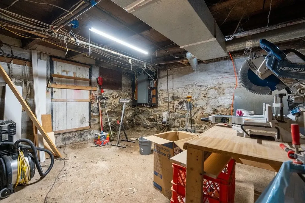 172 High Street Somersworth NH 03878