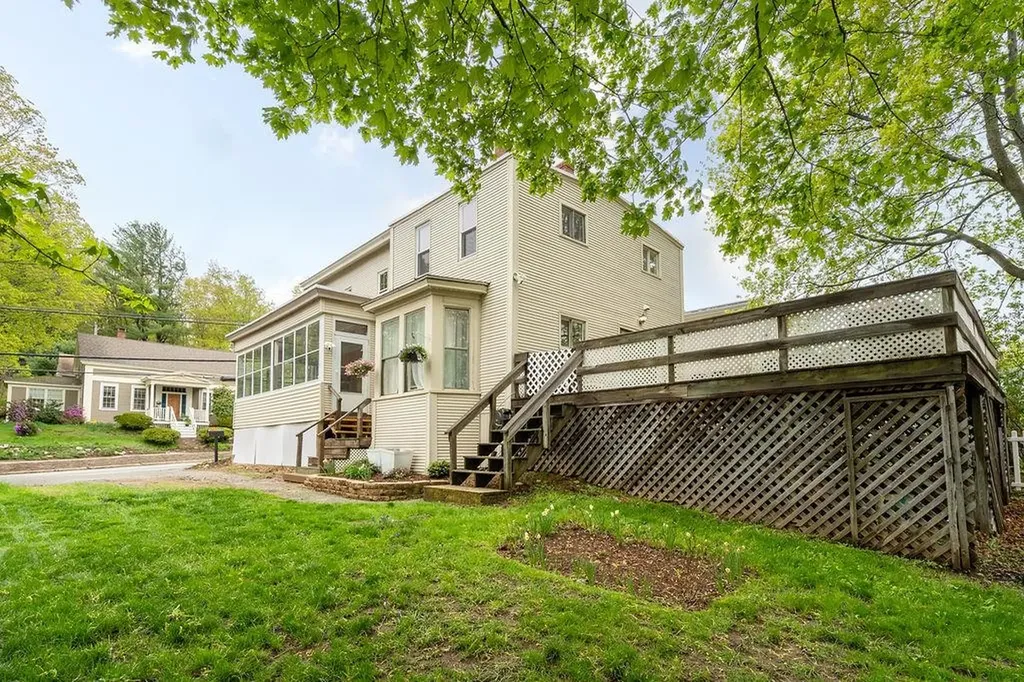 172 High Street Somersworth NH 03878