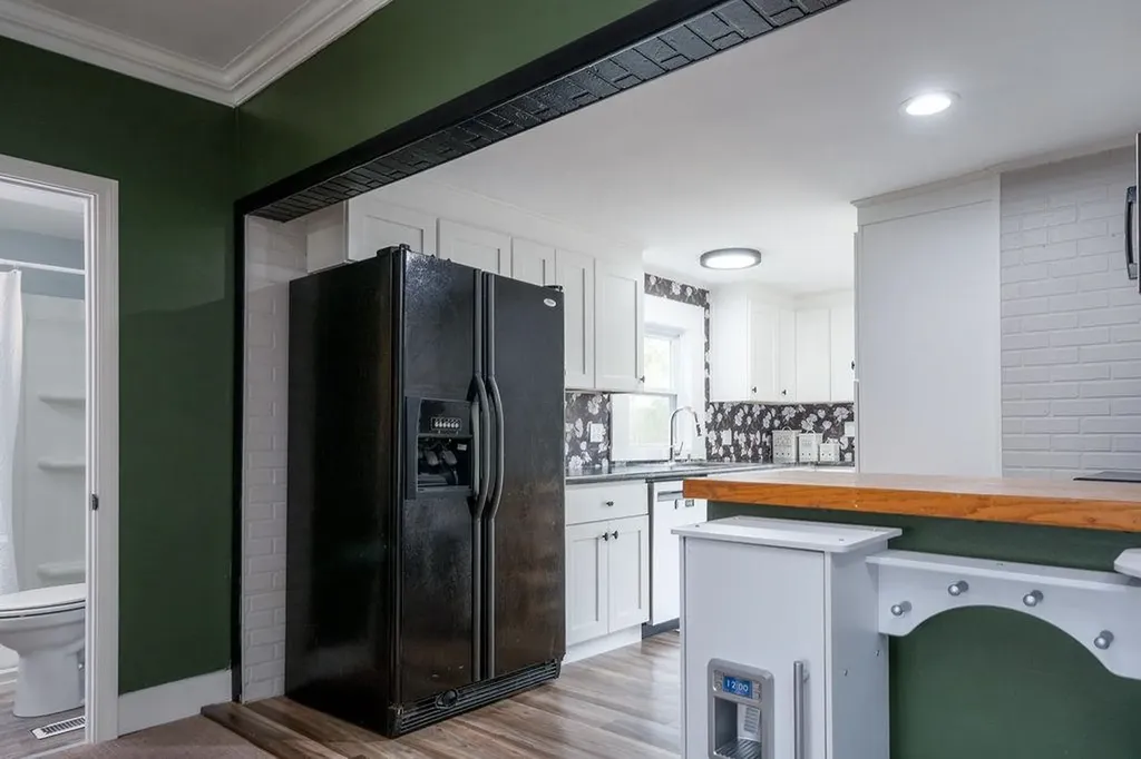 172 High Street Somersworth NH 03878