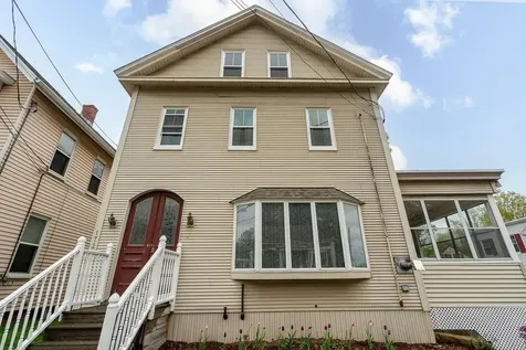 172 High Street Somersworth NH 03878