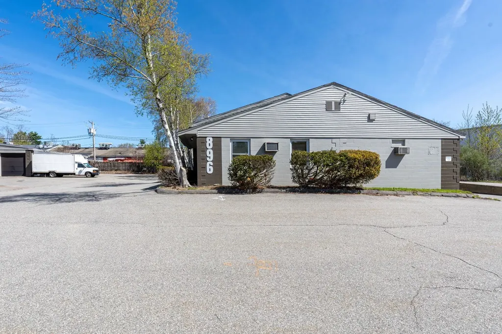 896 Lafayette Road Seabrook NH 03874