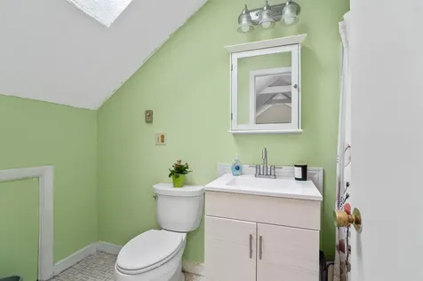 69 Franklin Heights Rochester NH 03867