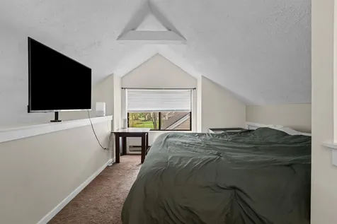 69 Franklin Heights Rochester NH 03867