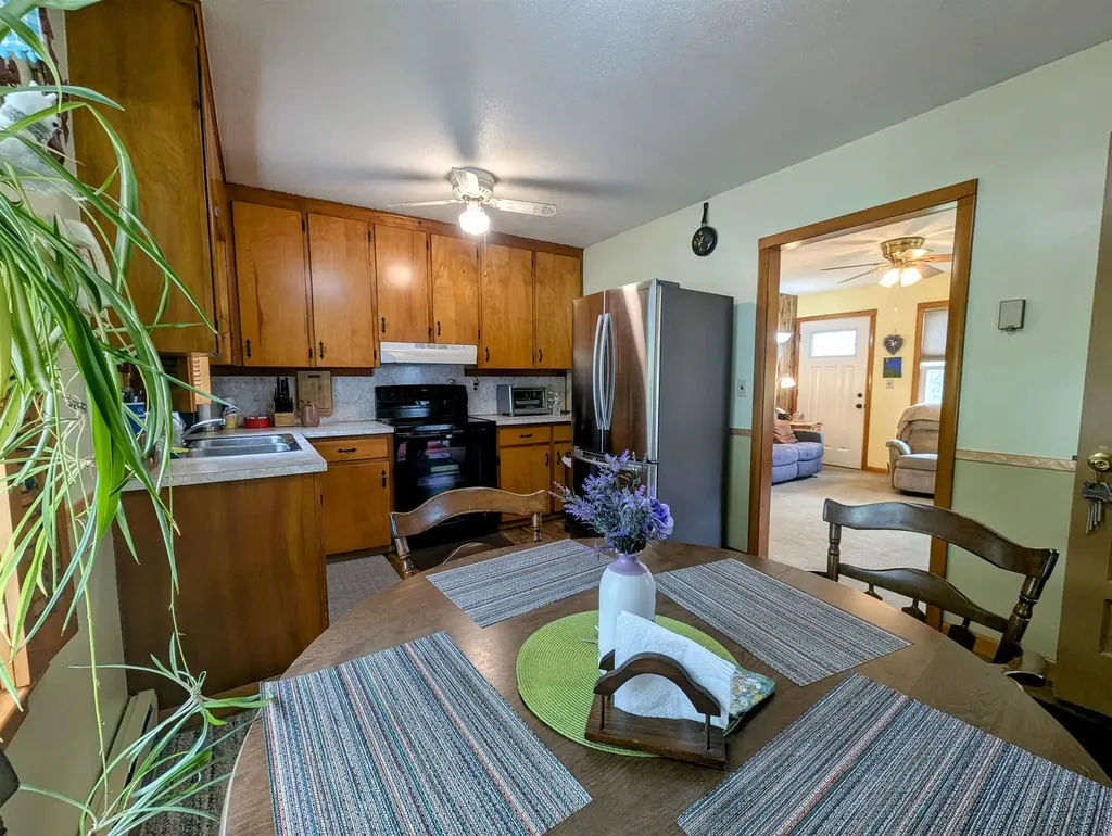 16 Providence Avenue Claremont NH 03743