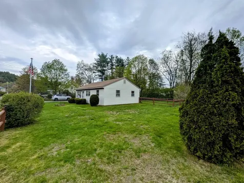 16 Providence Avenue Claremont NH 03743