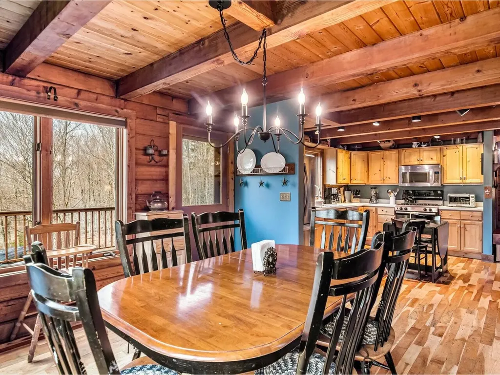 779 Smugglers View Road Cambridge VT 05464