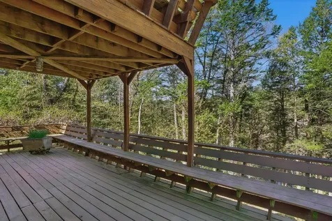 59 Horace Greeley Road Amherst NH 03031
