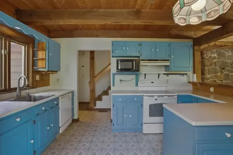 59 Horace Greeley Road Amherst NH 03031