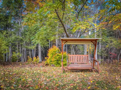 59 Horace Greeley Road Amherst NH 03031