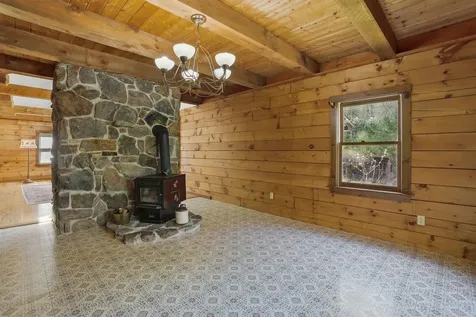 59 Horace Greeley Road Amherst NH 03031