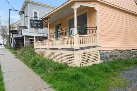 37 Green Street Vergennes VT 05491