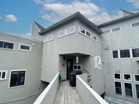 100 Ardec Lane Bolton VT 05477