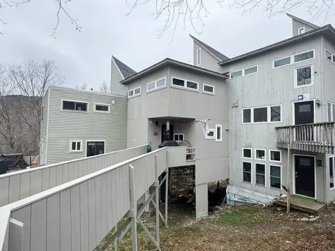 100 Ardec Lane Bolton VT 05477