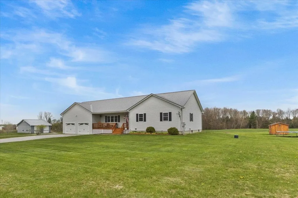 157 Donna Drive Sheldon VT 05483