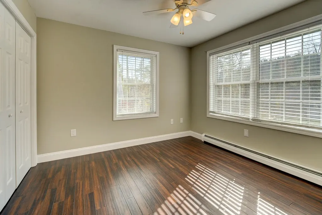 75 Tabor Circle Albany NH 03818