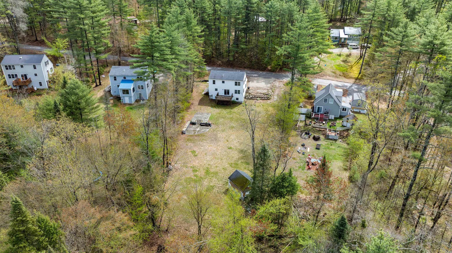 75 Tabor Circle Albany NH 03818