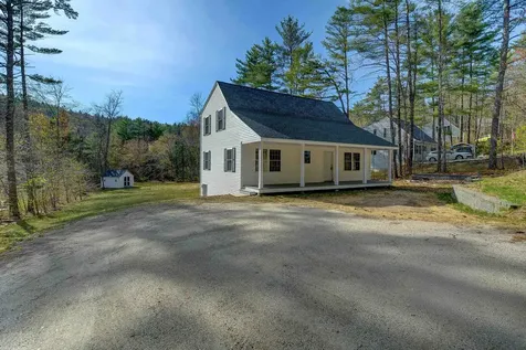 75 Tabor Circle Albany NH 03818