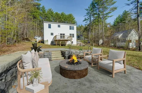 75 Tabor Circle Albany NH 03818