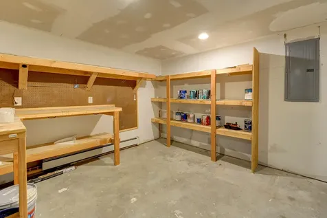 75 Tabor Circle Albany NH 03818