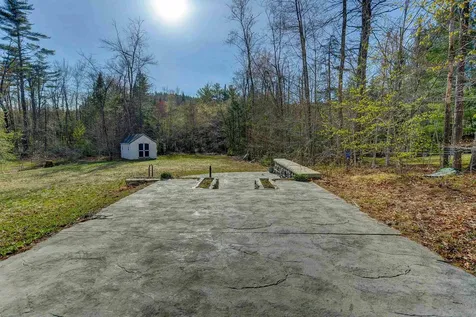 75 Tabor Circle Albany NH 03818