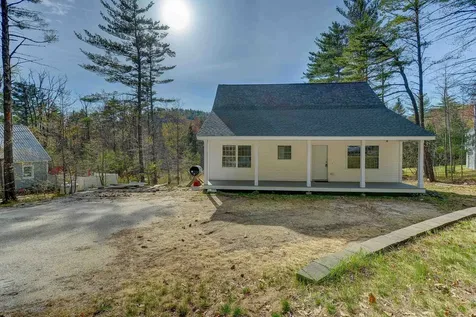 75 Tabor Circle Albany NH 03818