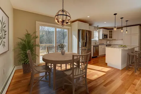 75 Tabor Circle Albany NH 03818