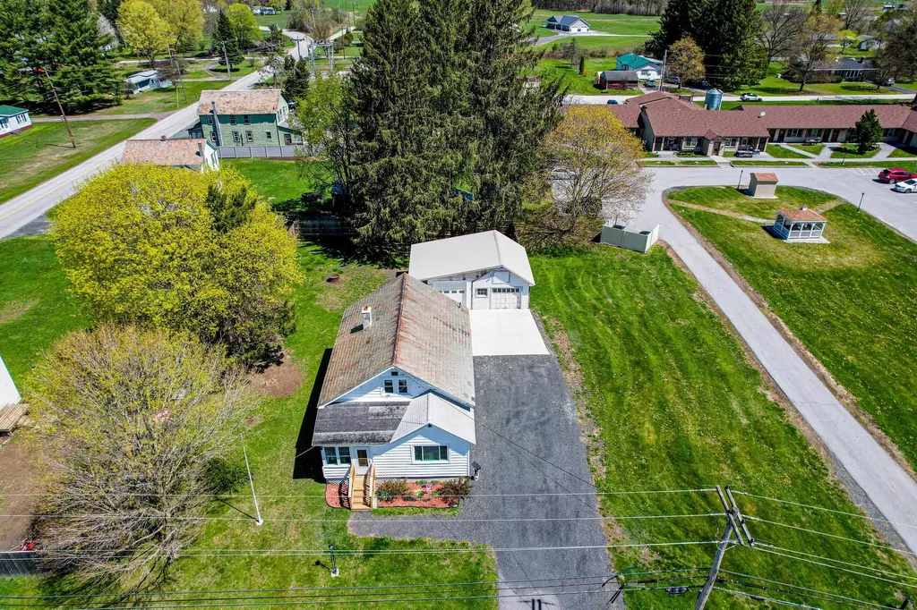 652 York Street Poultney VT 05764