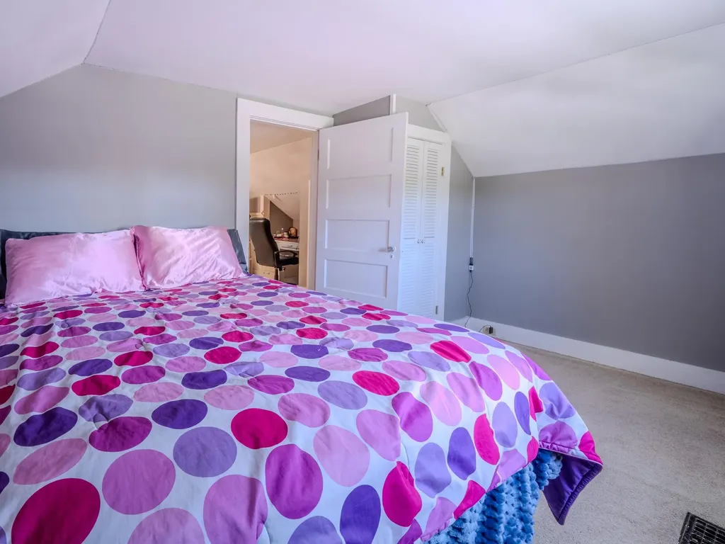 652 York Street Poultney VT 05764