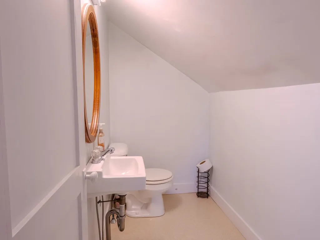 652 York Street Poultney VT 05764