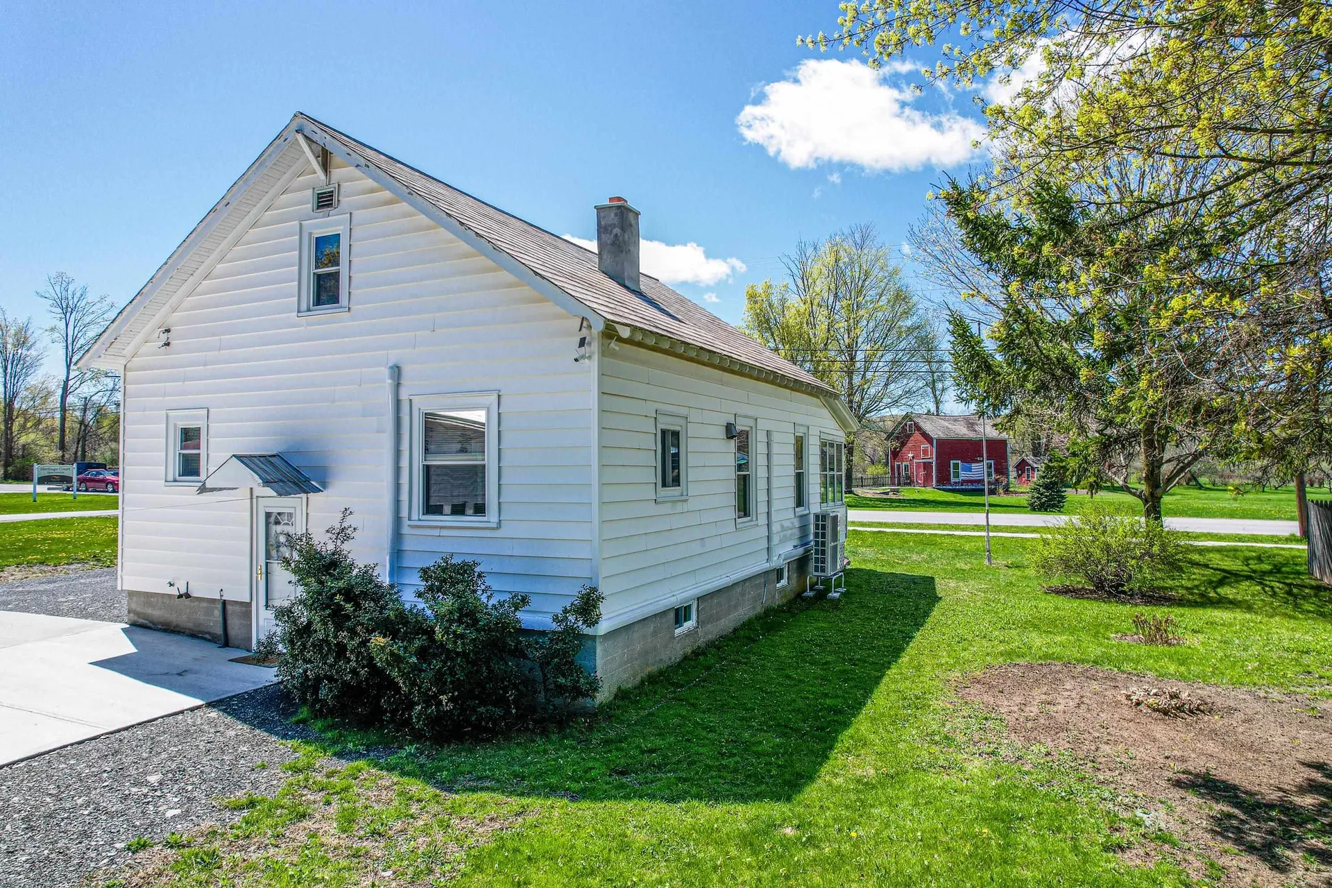 652 York Street Poultney VT 05764