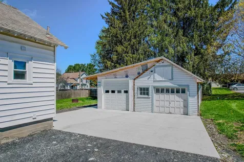 652 York Street Poultney VT 05764