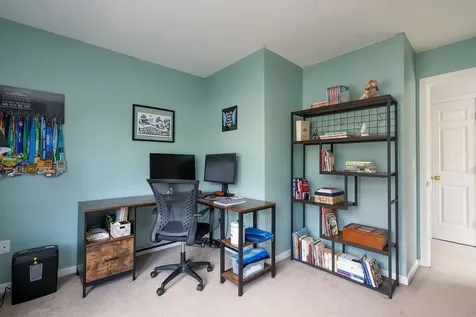 9 Yvonne Street Rochester NH 03867