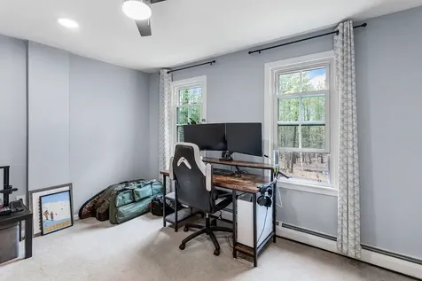 101 Winnicutt Road Stratham NH 03885
