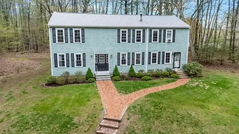 101 Winnicutt Road Stratham NH 03885