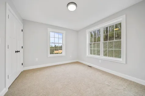 21 Cherryfield Way Barrington NH 03825
