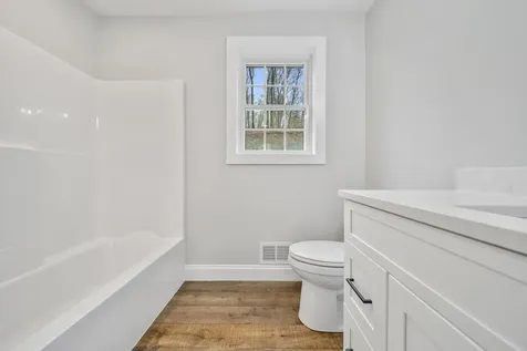 21 Cherryfield Way Barrington NH 03825