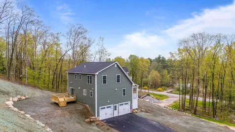21 Cherryfield Way Barrington NH 03825
