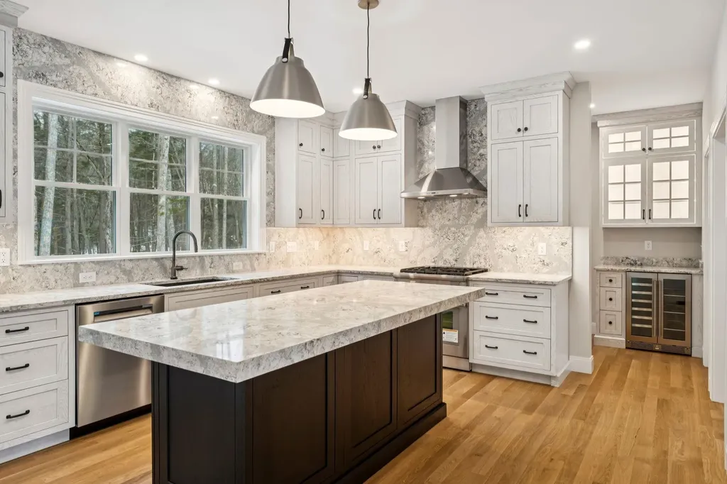 20 Washburn Farm Lane Kittery ME 03905