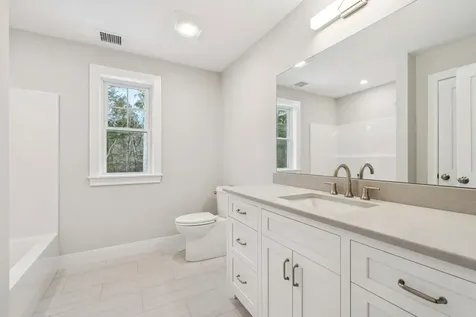 20 Washburn Farm Lane Kittery ME 03905