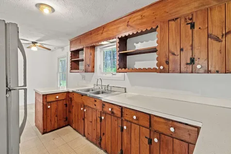 3 Hidden Ranch Drive Hooksett NH 03106