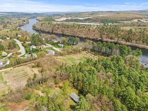 3 Hidden Ranch Drive Hooksett NH 03106