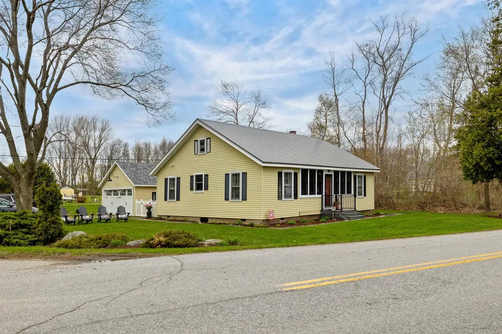 215 Lakeview Drive North Hero VT 05747
