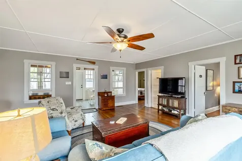 215 Lakeview Drive North Hero VT 05747