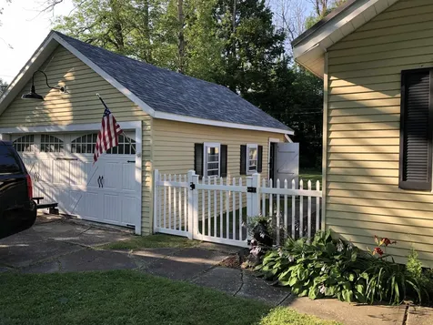 215 Lakeview Drive North Hero VT 05747