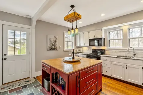 215 Lakeview Drive North Hero VT 05747