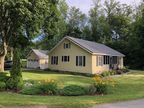 215 Lakeview Drive North Hero VT 05747