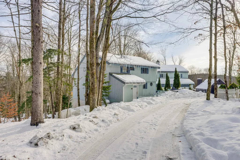 42 View Road Wilmington VT 05363